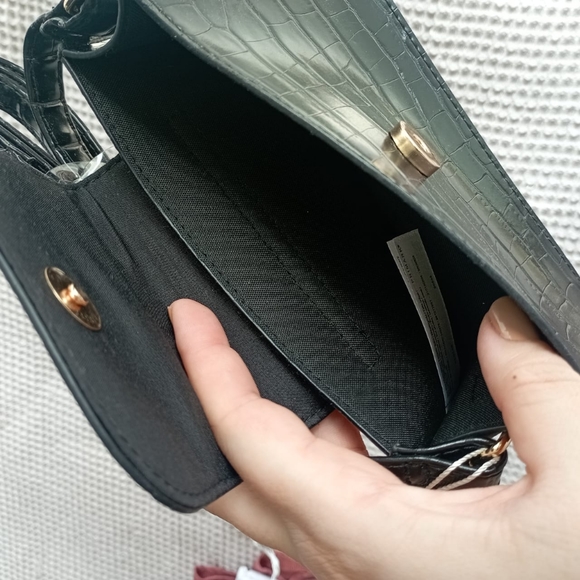 Black Croc Pocket Sling Bag - Picture 7 of 14